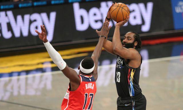 德罗赞关键中投定胜负,公牛险胜篮网守住东部第六  德罗赞关键中投定胜负,公牛险胜篮网守住东部第六