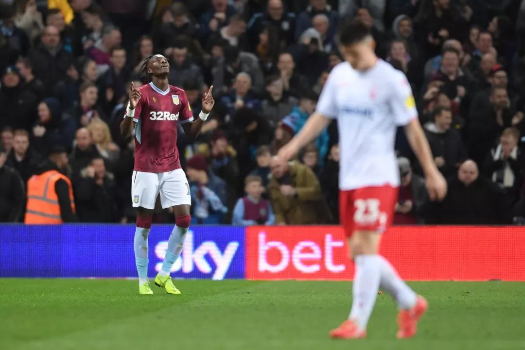 阿森纳客场险胜维拉稳固欧冠资格区席位  阿森纳客场险胜维拉稳固欧冠资格区席位