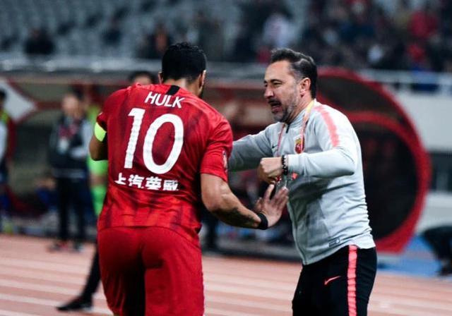 九游会- 梅斯后卫线重组成功，失球数较上赛季下降六成  